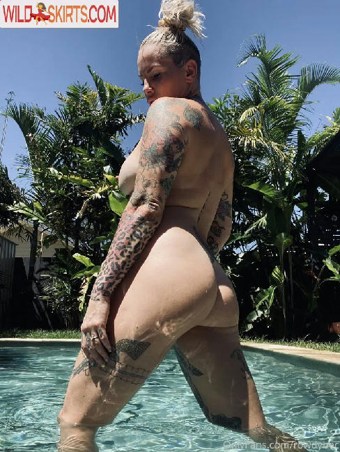 Bec Rawlings / rowdybec nude OnlyFans, Instagram leaked photo #75