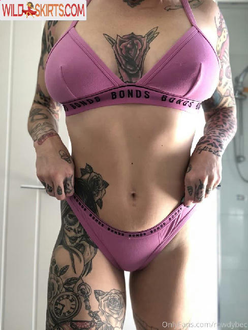 Bec Rawlings / rowdybec nude OnlyFans, Instagram leaked photo #103