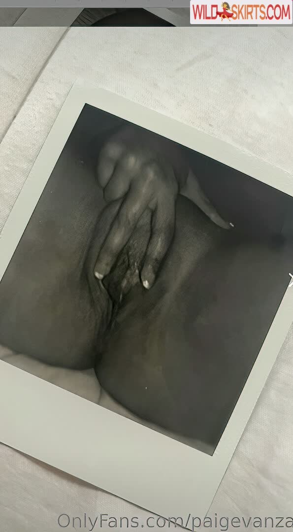 Becky G / Reggaeton singer / iambeckyg / missbeckyfeet nude OnlyFans, Instagram leaked photo #7