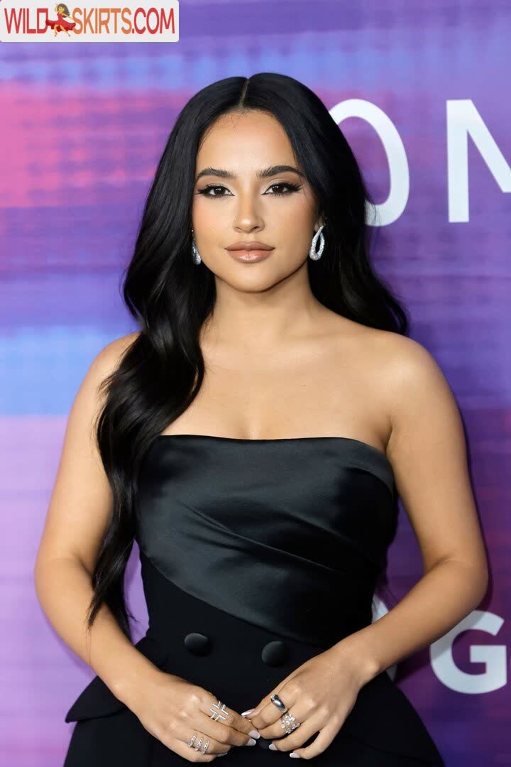 Becky G / Reggaeton singer / iambeckyg / missbeckyfeet nude OnlyFans, Instagram leaked photo #11