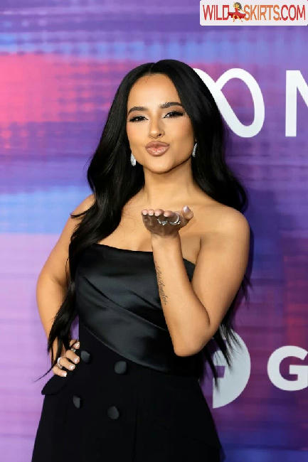 Becky G / Reggaeton singer / iambeckyg / missbeckyfeet nude OnlyFans, Instagram leaked photo #399