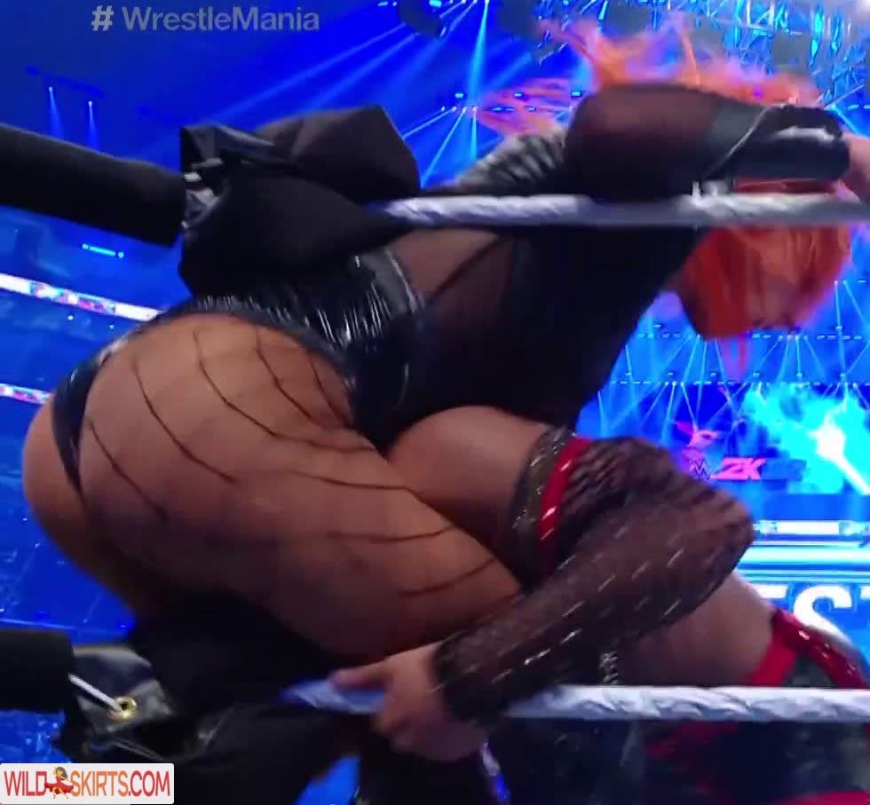 Becky Lynch / beckylynchwwe nude Instagram leaked photo #5