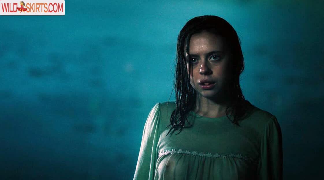 Bel Powley nude leaked photo #4