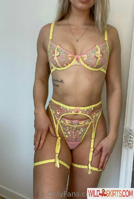 belittleee / Belittleeexxx / belitelearningapp / belittleee / whybelittleee nude OnlyFans, Instagram leaked photo #32