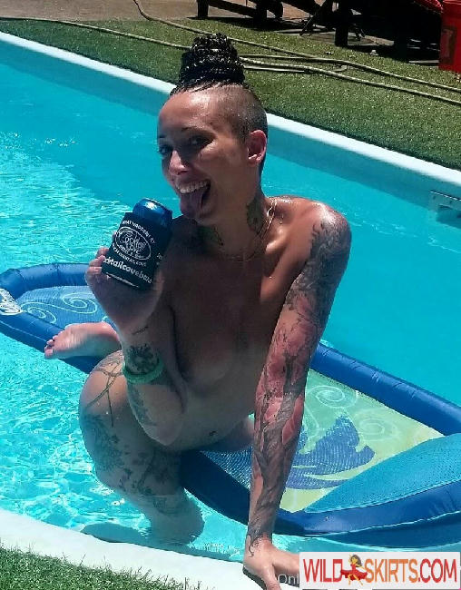 Bella Bellz / bellainkybellz / i_am_bellabellz / inkybellabellz nude OnlyFans, Instagram leaked photo #24