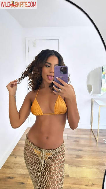 Bella Campos / bellacampox / camposbella nude OnlyFans, Instagram leaked photo #4