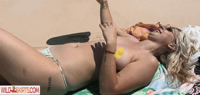 Bella Johnston / spicyjohnston nude Instagram leaked photo #5