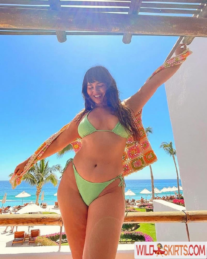 Bellaagolden / Tall Thicc Latina Model / bellaagolden nude Instagram leaked photo #1