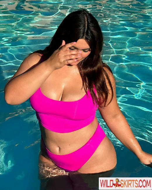 Bellaagolden / Tall Thicc Latina Model / bellaagolden nude Instagram leaked photo #16