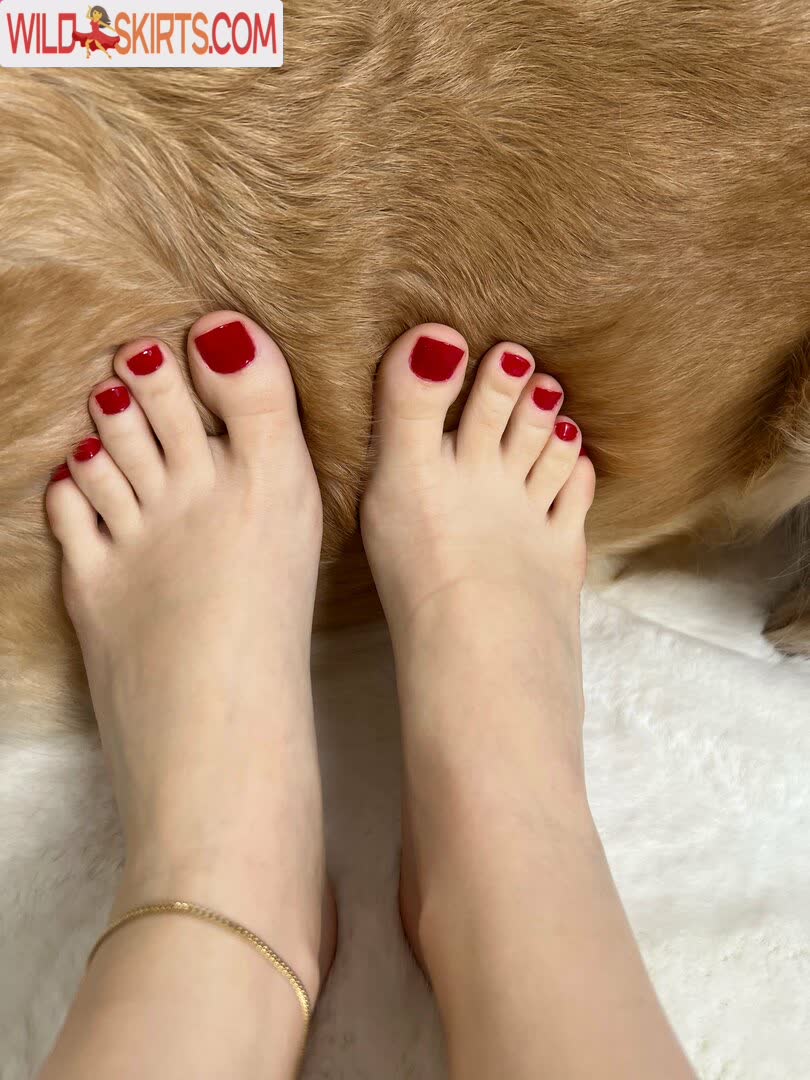 Bellas_paws nude leaked photo #9