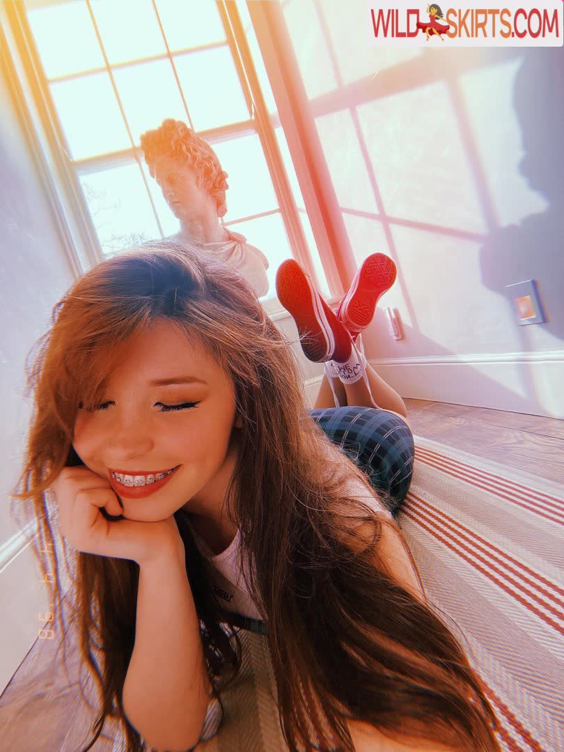 Belle Delphine / Socials / belle.delphine / belledelphine / bunnydelphine nude OnlyFans, Instagram leaked photo #8