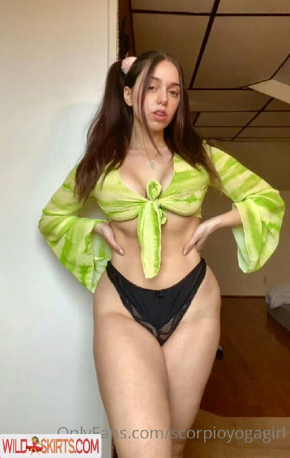 Bendy Lola / scorpioyogagirl nude OnlyFans leaked photo #22