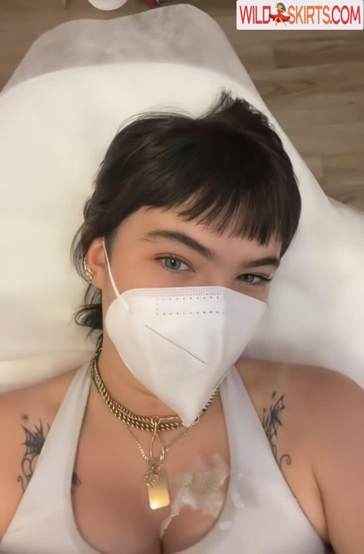 Benee /  / Stella / beanygirl / beneemusic nude OnlyFans, Instagram leaked photo #4