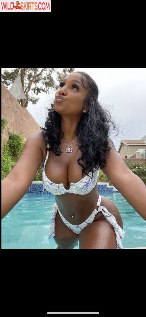 Bernice Burgos nude leaked photo #12