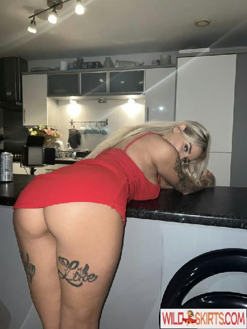 Beth Quinn / bethquinn1 / bethquinn111 / bethquinnnx nude OnlyFans, Instagram leaked photo #15