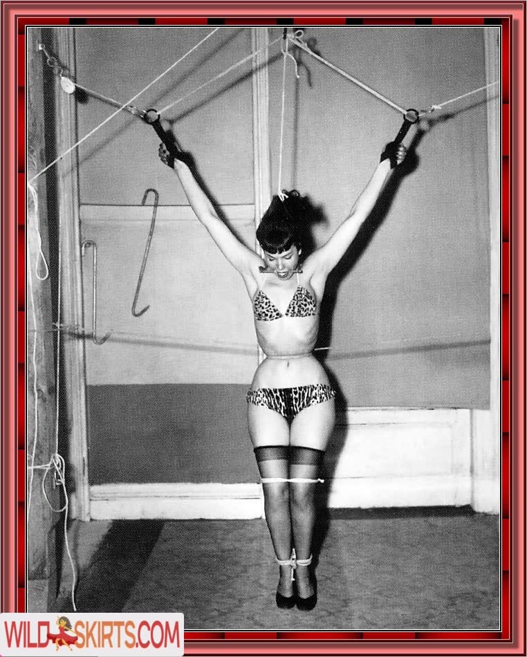 Bettie Page / bettie.page.xo / bettiepage nude OnlyFans, Instagram leaked photo #4