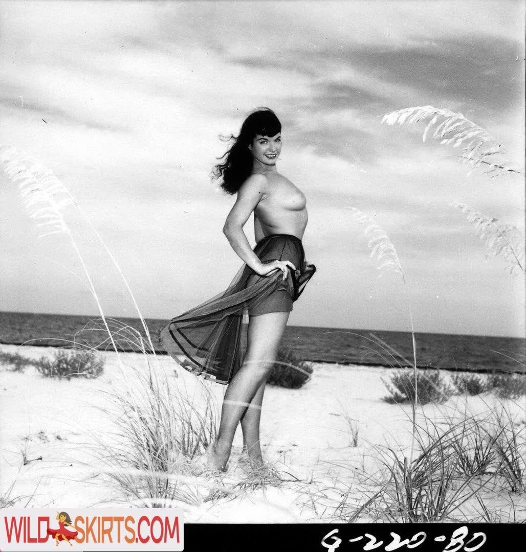 Bettie Page nude leaked photo #136