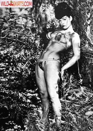 Bettie Page nude leaked photo #124