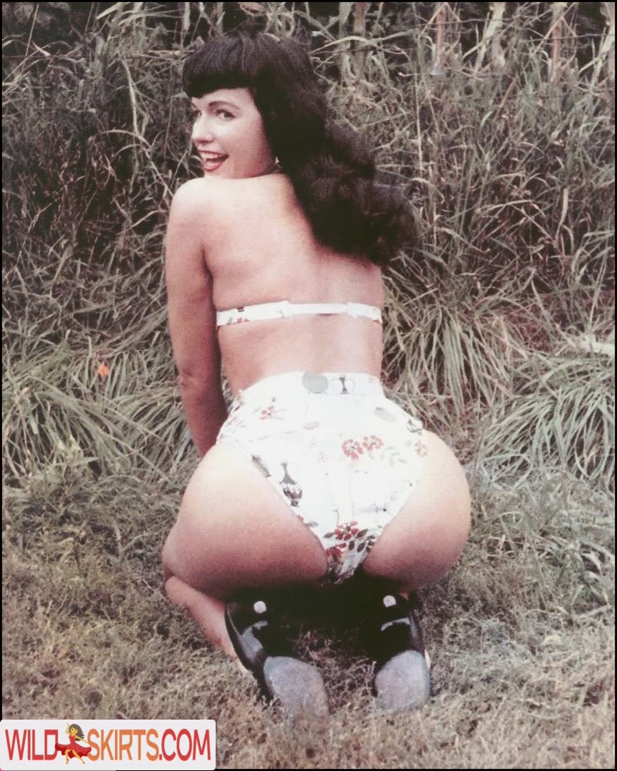 Bettie Page / bettie.page.xo / bettiepage nude OnlyFans, Instagram leaked photo #7