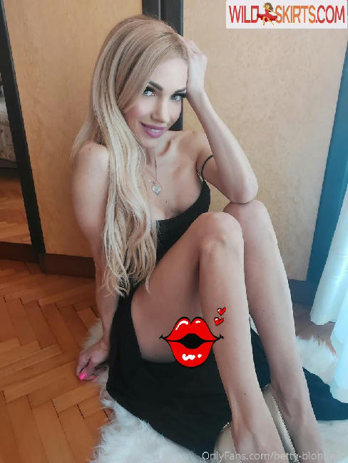 betty-blonde31 / betty-blonde31 / betty.blonde.73 nude OnlyFans, Instagram leaked photo #39