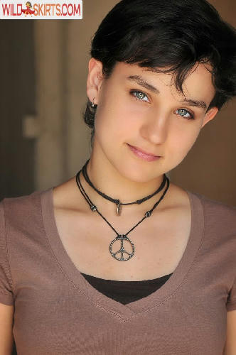 Bex Taylor-Klaus / bex_tk nude Instagram leaked photo #9