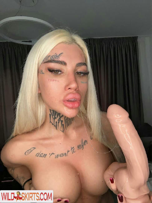 Bia Khalifa / bialegit / bialegitpeinsta / biancaniculai nude OnlyFans, Instagram leaked photo #2