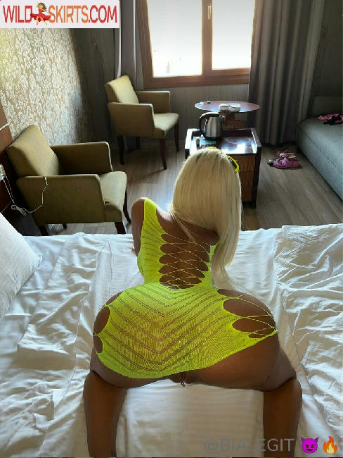 Bia Khalifa / bialegit / bialegitpeinsta / biancaniculai nude OnlyFans, Instagram leaked photo #91