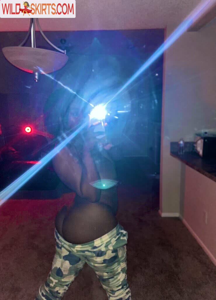 Bigbootyshayyy nude leaked photo #13