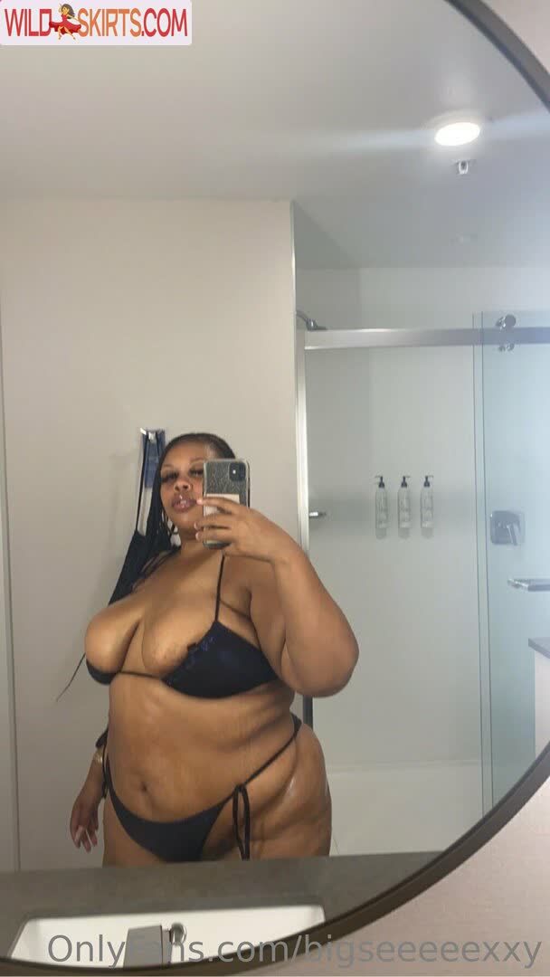 Bigseeeeexxy nude leaked photo #279