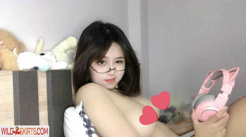 Biim Twn / Ohaiiyobiibiim / biimiin_ / ohaiyobiibiim nude OnlyFans, Instagram leaked photo #8