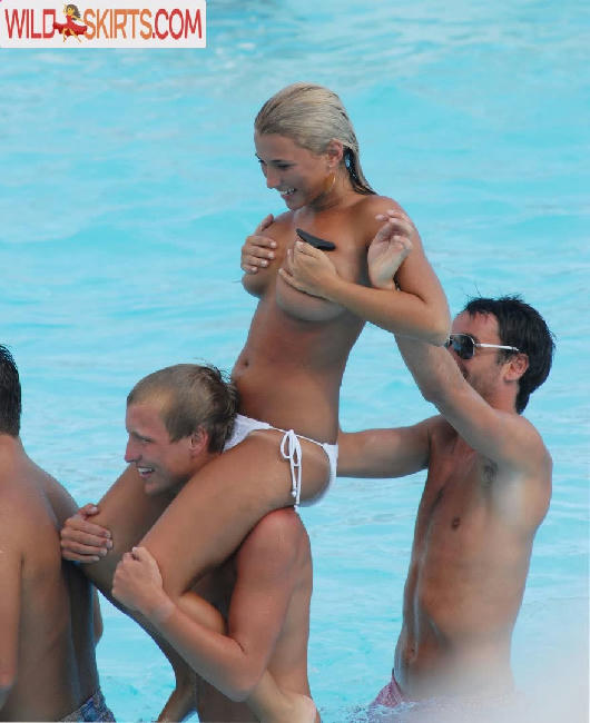 Billie Faiers nude leaked photo #110