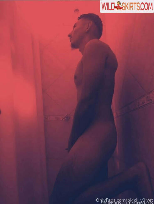 bl4ck_v3lvet / bl4ck_v3lvet / sblvck__ nude OnlyFans, Instagram leaked photo #11