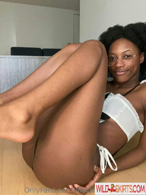 blackandyellownsfw nude OnlyFans leaked photo #11