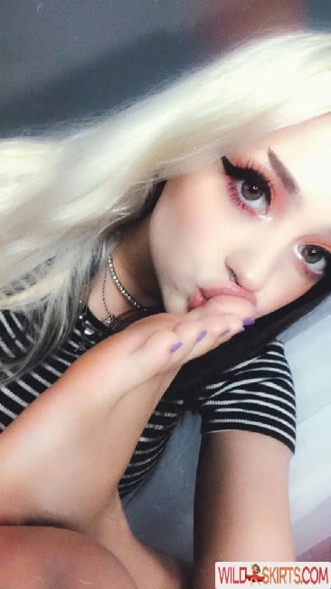 BlairHaze / CutestFeetGirl / blairhaze nude OnlyFans, Instagram leaked photo #1