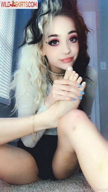 BlairHaze / CutestFeetGirl / blairhaze nude OnlyFans, Instagram leaked photo #4