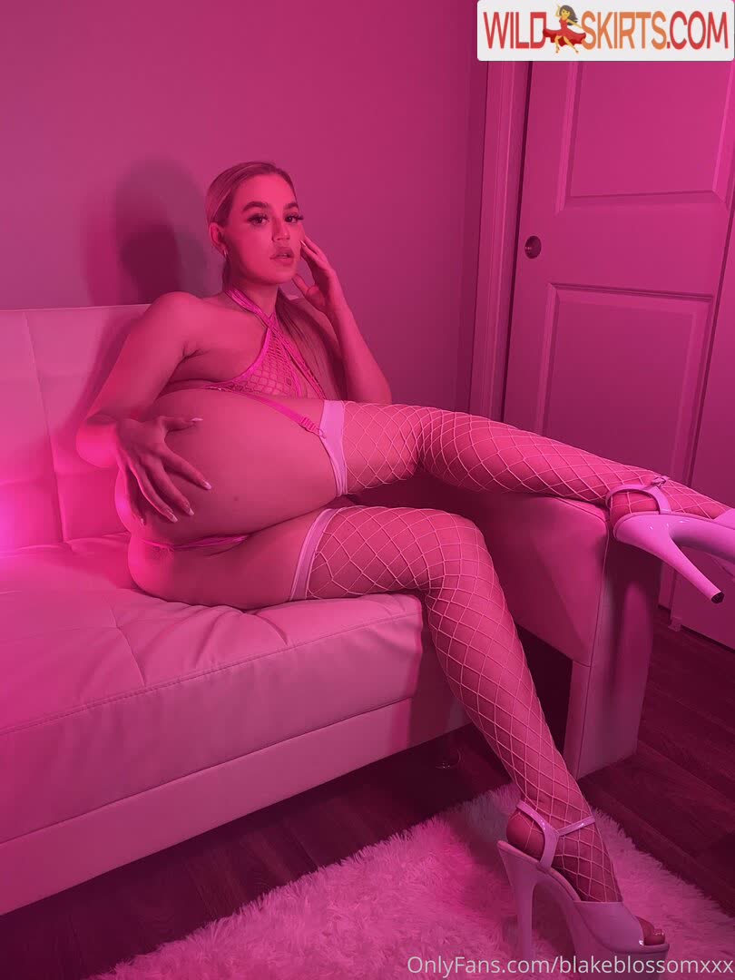 blakeblossomxxx / blake_blossom.b / blakeblossomxxx nude OnlyFans, Instagram leaked photo #15