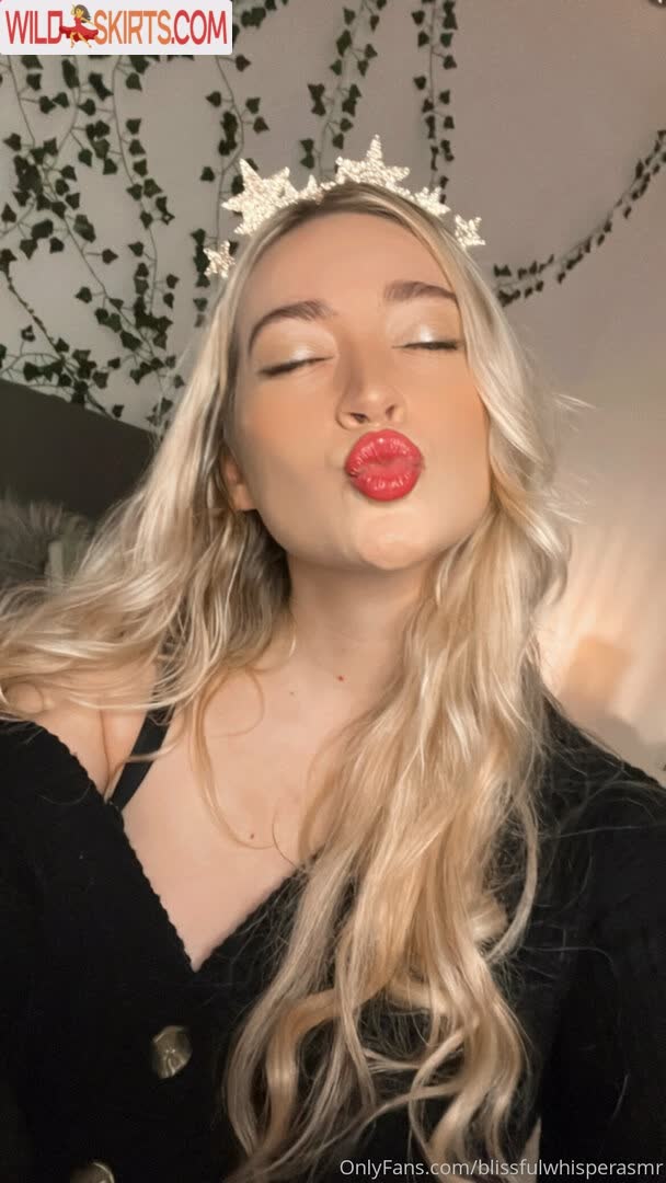 blissfulwhisperasmr / blissfulasmryt / blissfulwhisperasmr nude OnlyFans, Instagram leaked photo #4