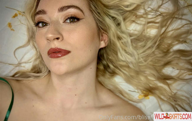 blissfulwhisperasmr / blissfulasmryt / blissfulwhisperasmr nude OnlyFans, Instagram leaked photo #31