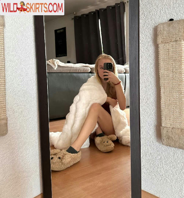 blonde_vivi nude OnlyFans, Instagram leaked photo #21