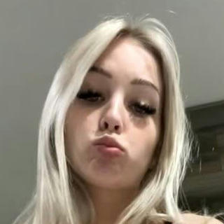 Blondegalx0 avatar