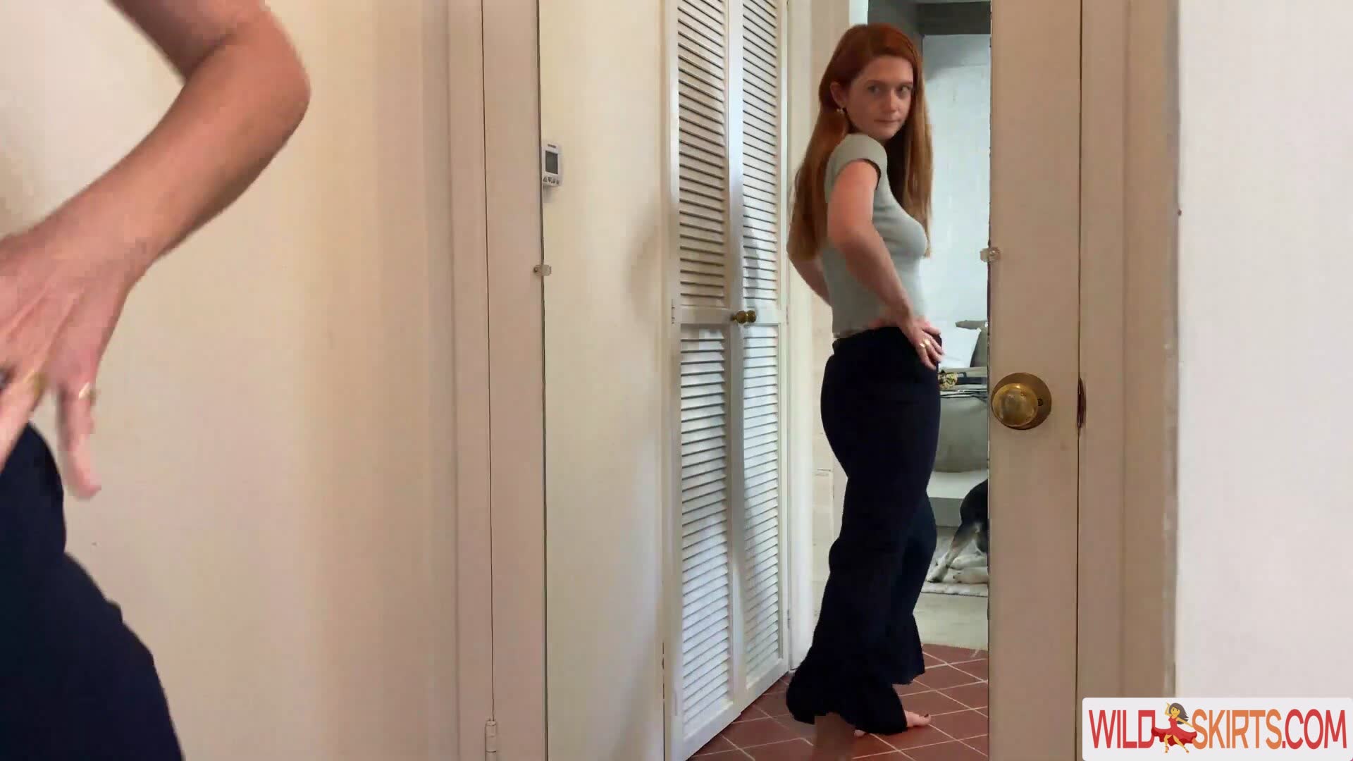 Bonnie Wright / thisisbwright nude Instagram leaked photo #8