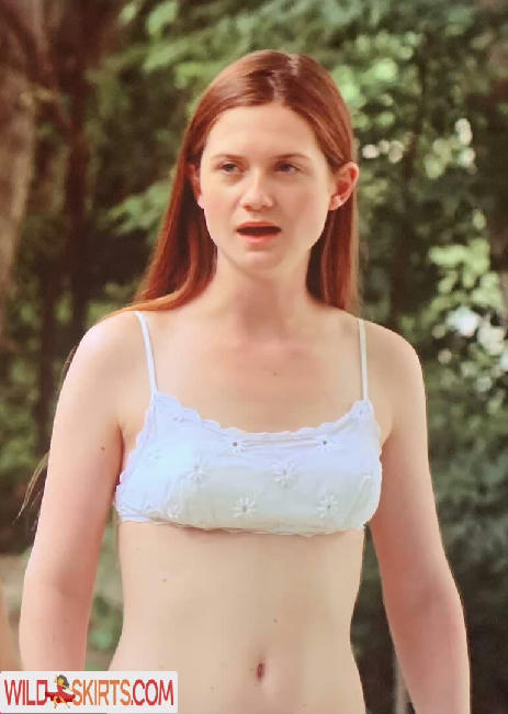 Bonnie Wright / thisisbwright nude Instagram leaked photo #133