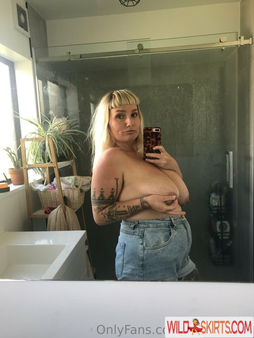 Bonnielady nude leaked photo #45