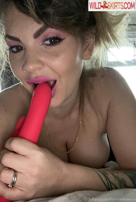 bonnietawny nude OnlyFans, Instagram leaked photo #20