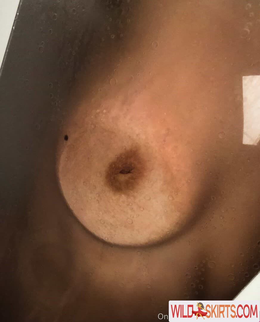 Bozsokii Barbi nude leaked photo #27