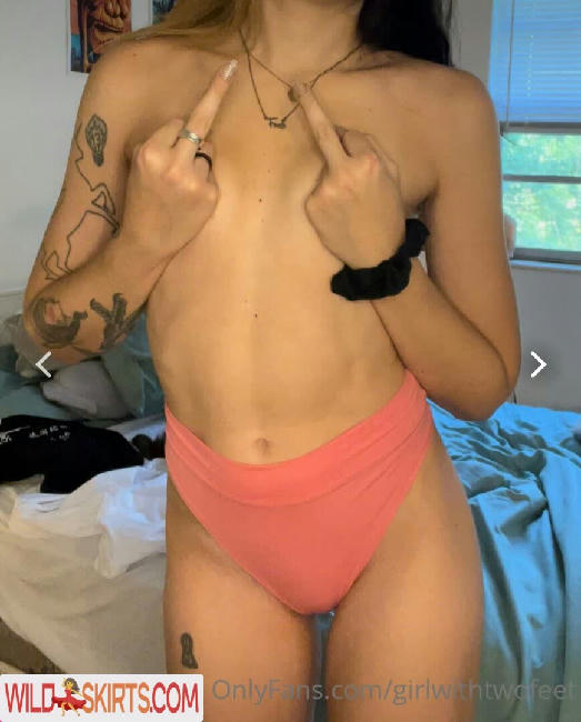 Brandi Britain / Brandiskates / magic_phalanges nude OnlyFans, Instagram leaked photo #9