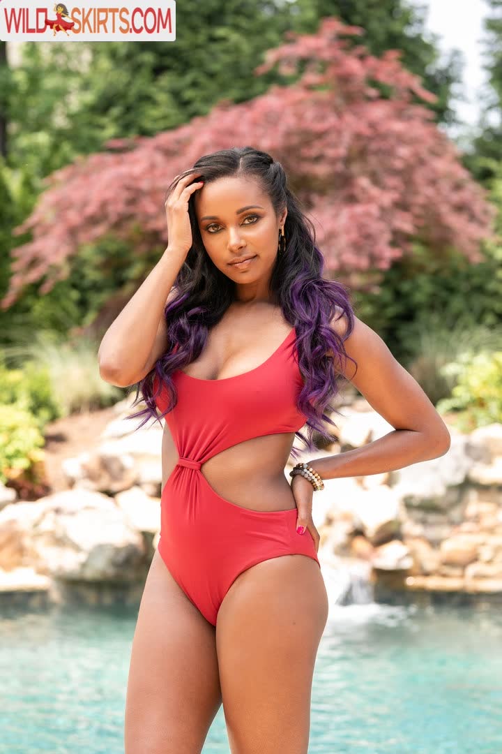 Brandi Rhodes / thebrandirhodes nude Instagram leaked photo #1