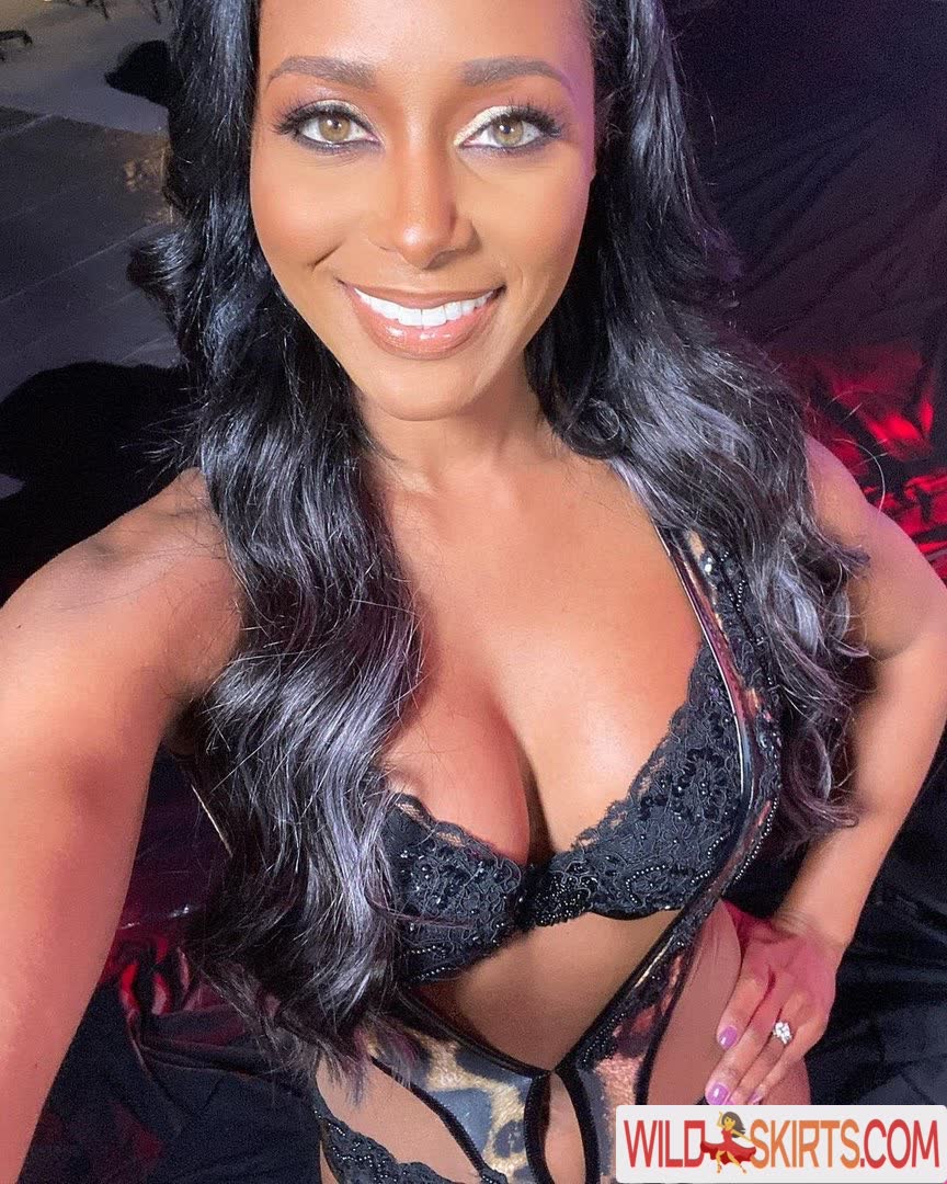 Brandi Rhodes / thebrandirhodes nude Instagram leaked photo #10