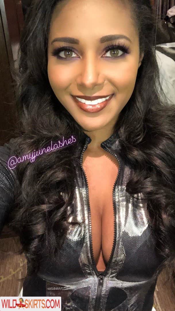 Brandi Rhodes / thebrandirhodes nude Instagram leaked photo #5