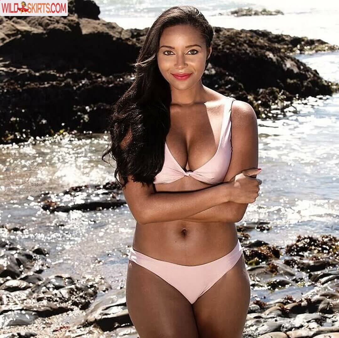 Brandi Rhodes nude leaked photo #224